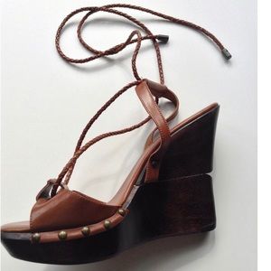 DIANE VON FURSTENBERG LEATHER WEDGE SANDALS